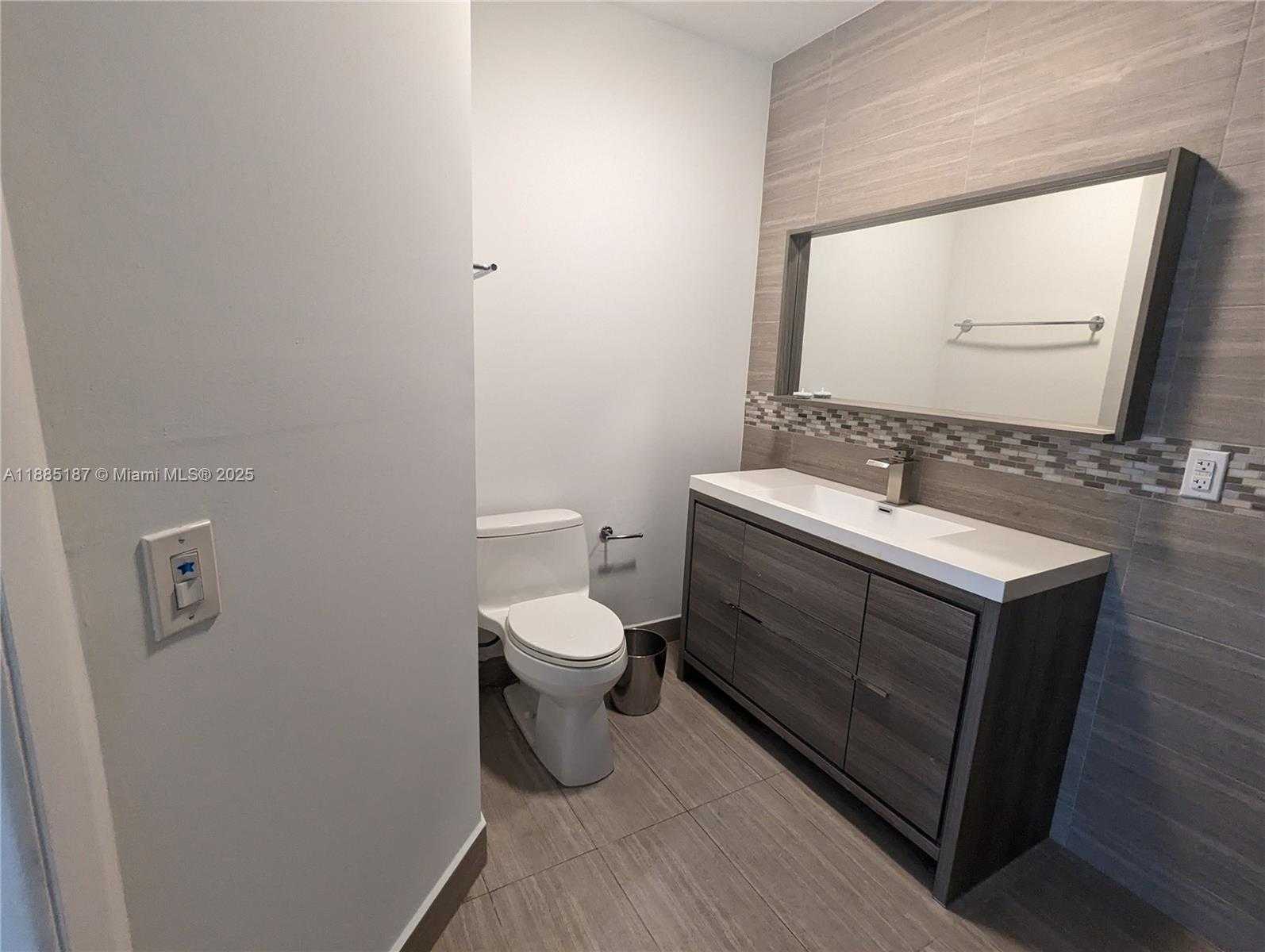 Small Image of 11481 SOUTH WEST 145TH AVE #/, Miami Number 8