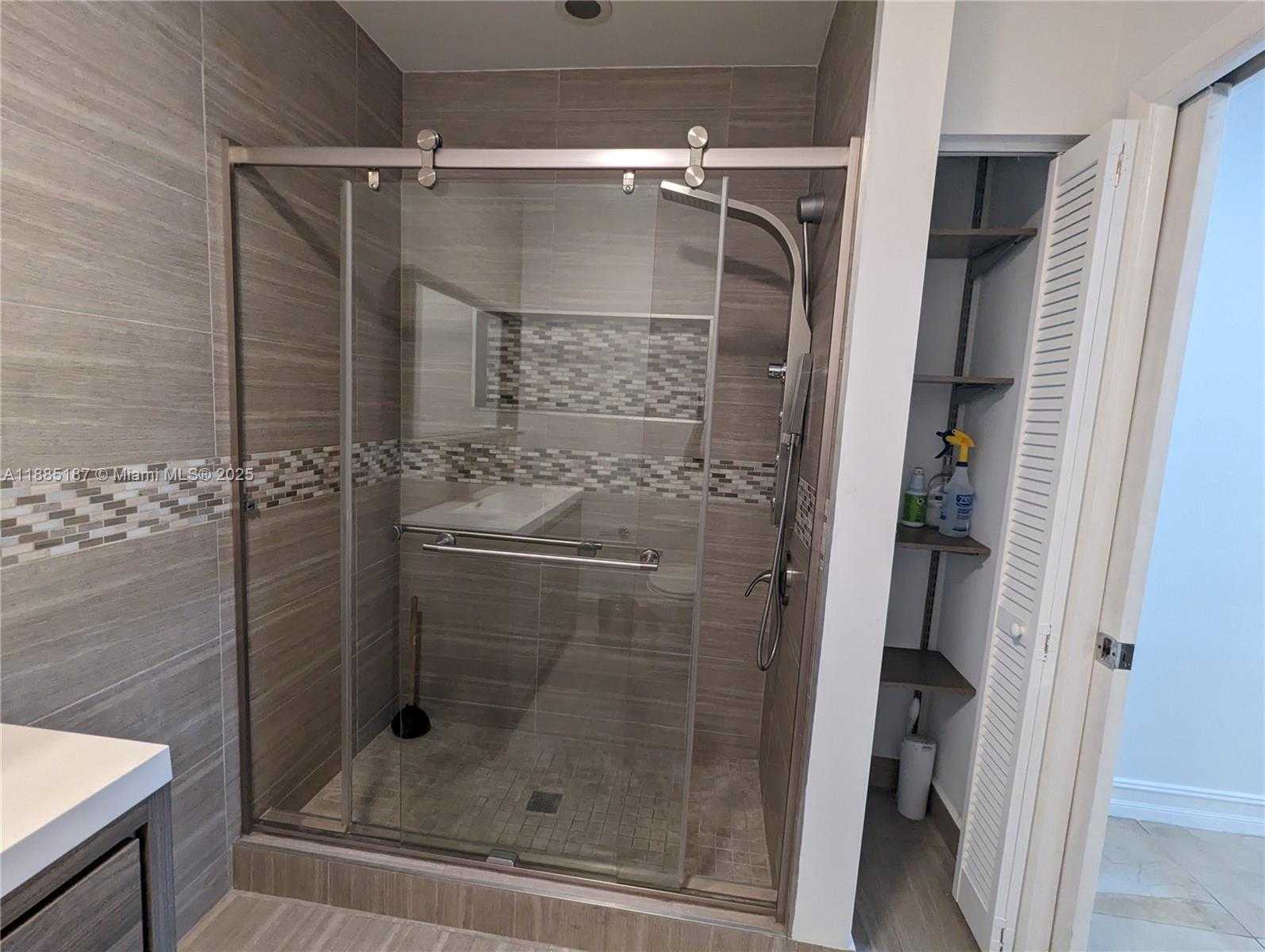 Small Image of 11481 SOUTH WEST 145TH AVE #/, Miami Number 9