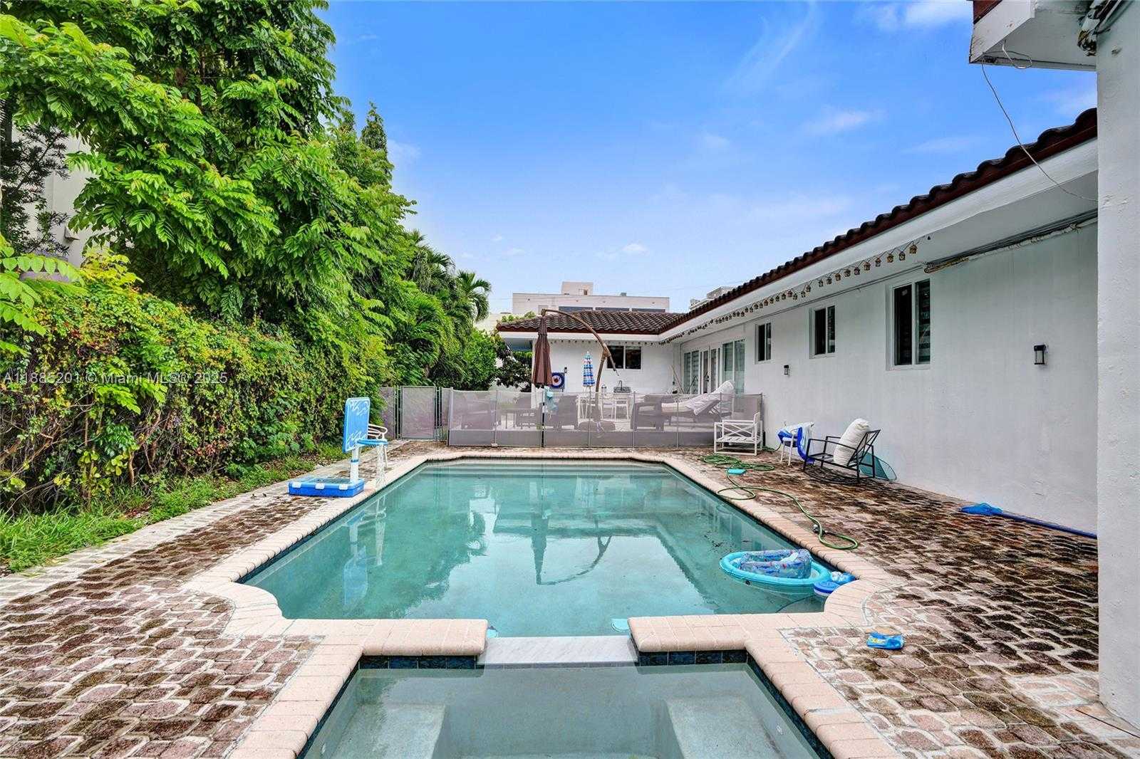 Small Image of 3784 SHERIDAN AVE, Miami Beach Number 29