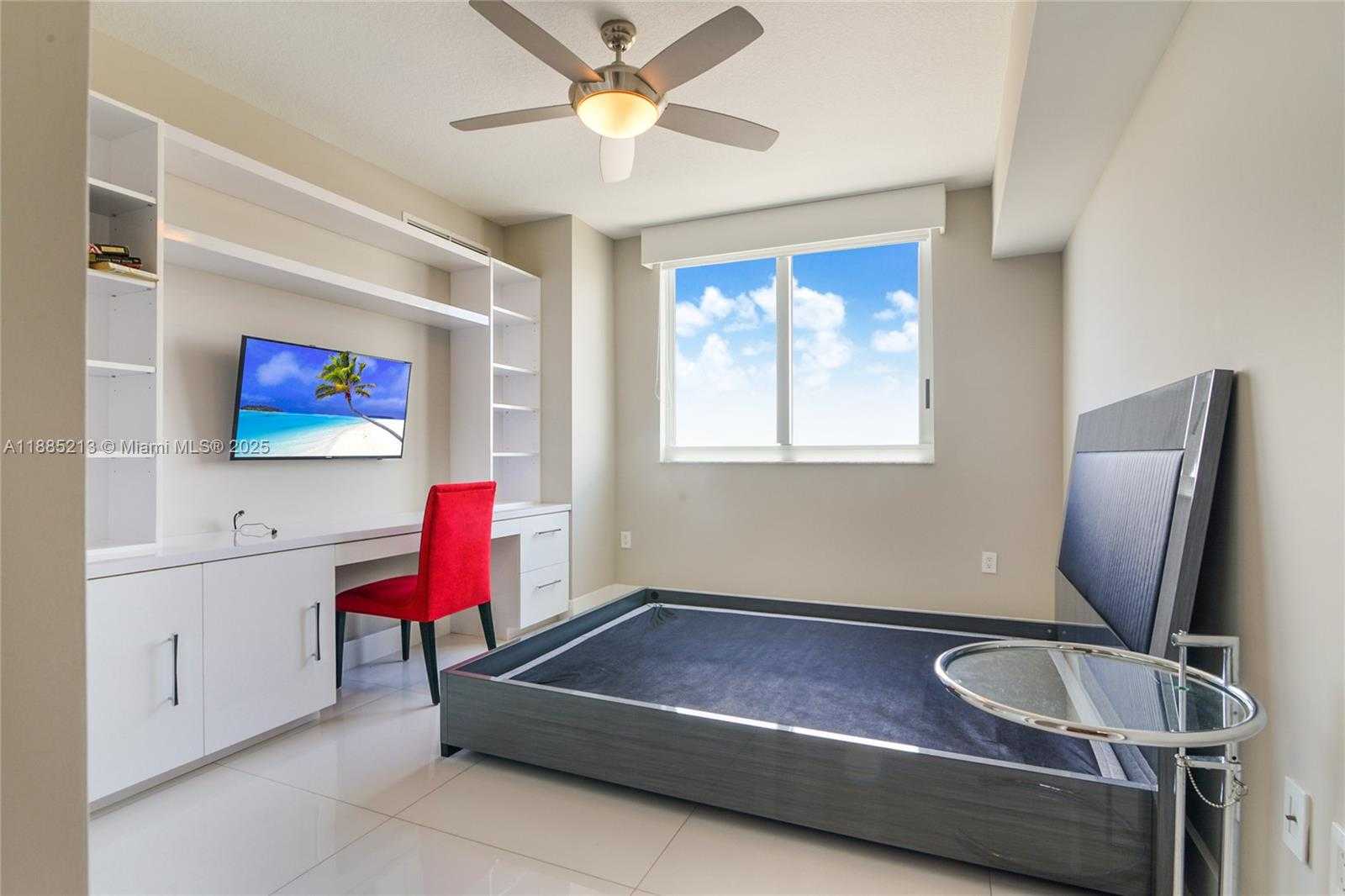 Small Image of 1745 EAST HALLANDALE BEACH BLVD #807W, Hallandale Beach Number 10