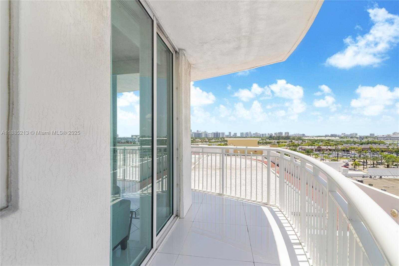 Small Image of 1745 EAST HALLANDALE BEACH BLVD #807W, Hallandale Beach Number 12