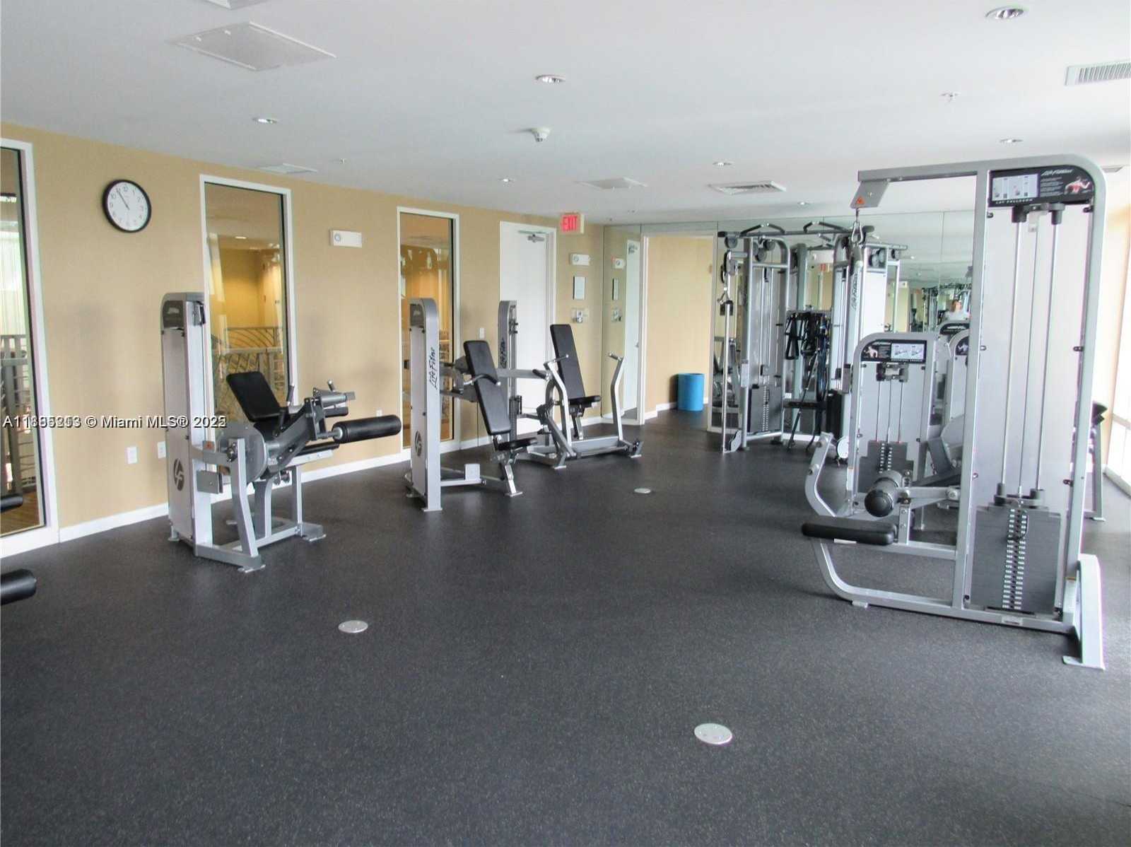 Small Image of 1745 EAST HALLANDALE BEACH BLVD #807W, Hallandale Beach Number 17