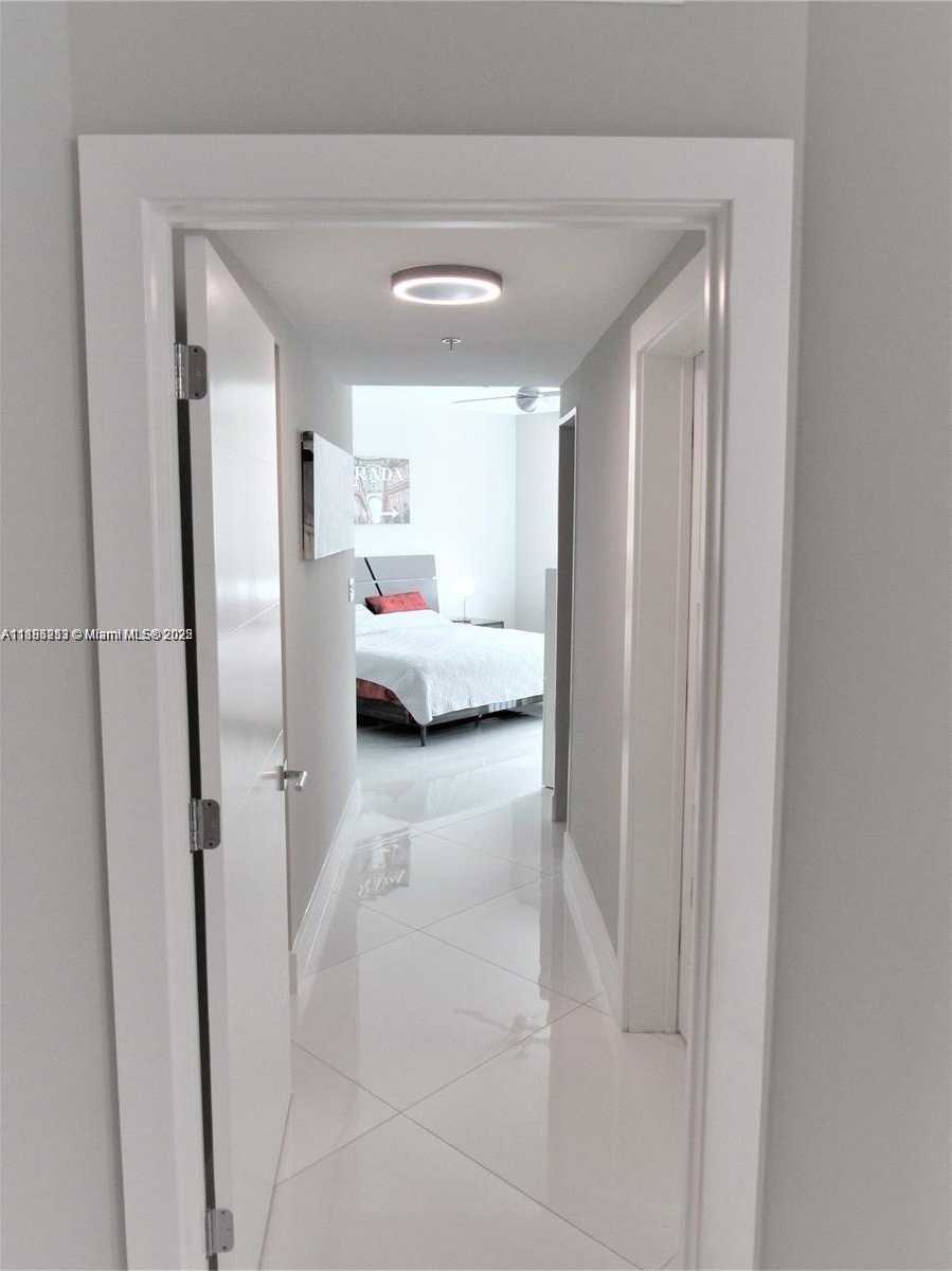 Small Image of 1745 EAST HALLANDALE BEACH BLVD #807W, Hallandale Beach Number 23