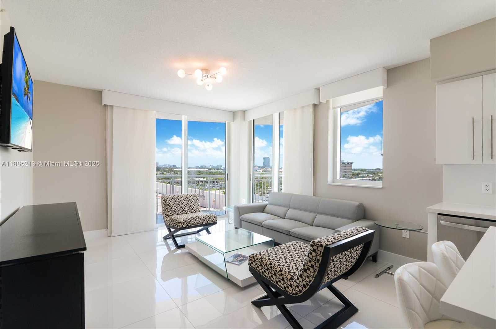 Small Image of 1745 EAST HALLANDALE BEACH BLVD #807W, Hallandale Beach Number 3