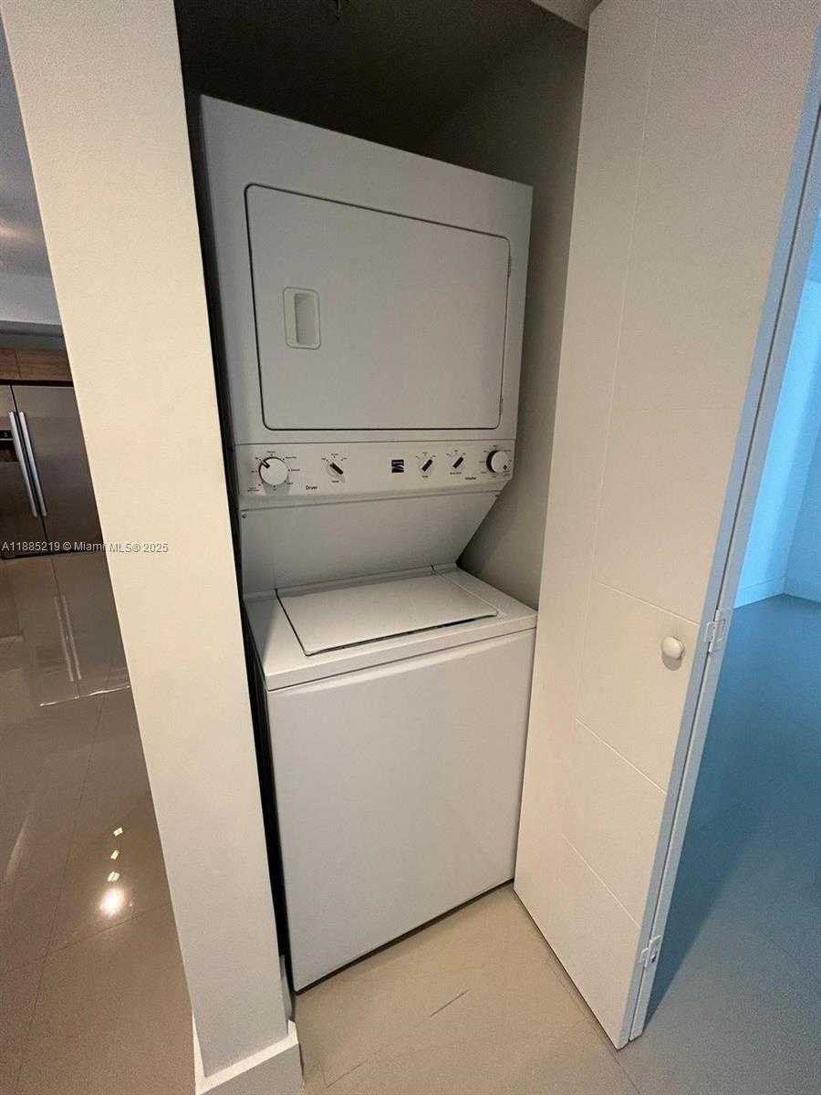 Small Image of 1010 SOUTH WEST 2ND AVE #907, Miami Number 7