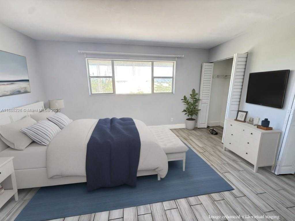 Small Image of 250 LAYNE BLVD #307, Hallandale Beach Number 8