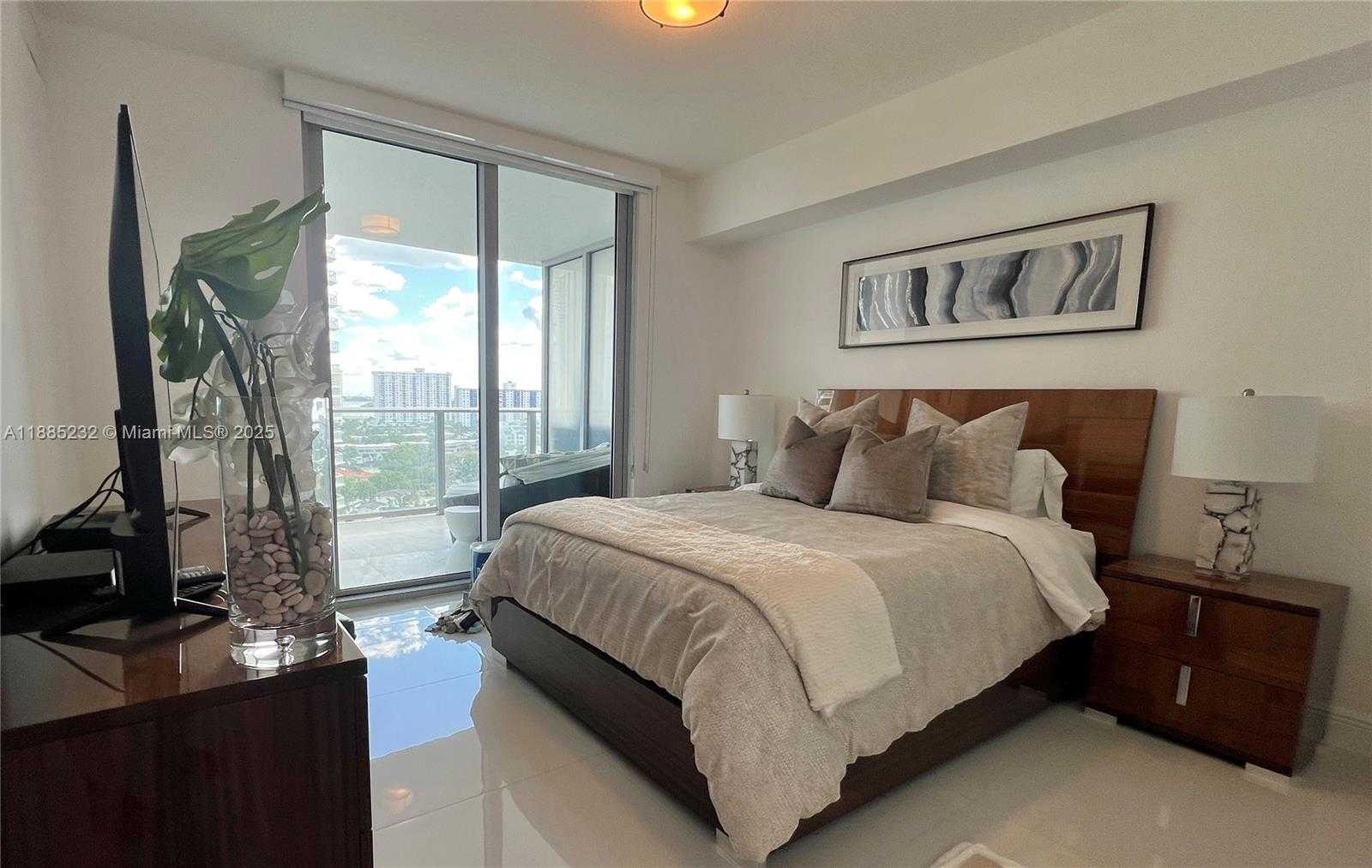 Small Image of 300 SUNNY ISLES BLVD #4-1104, Sunny Isles Beach Number 25