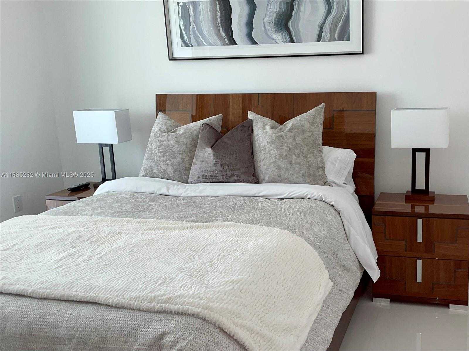 Small Image of 300 SUNNY ISLES BLVD #4-1104, Sunny Isles Beach Number 26