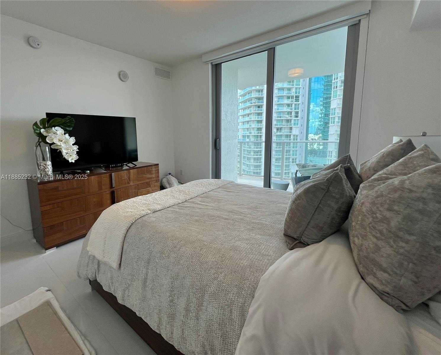 Small Image of 300 SUNNY ISLES BLVD #4-1104, Sunny Isles Beach Number 28