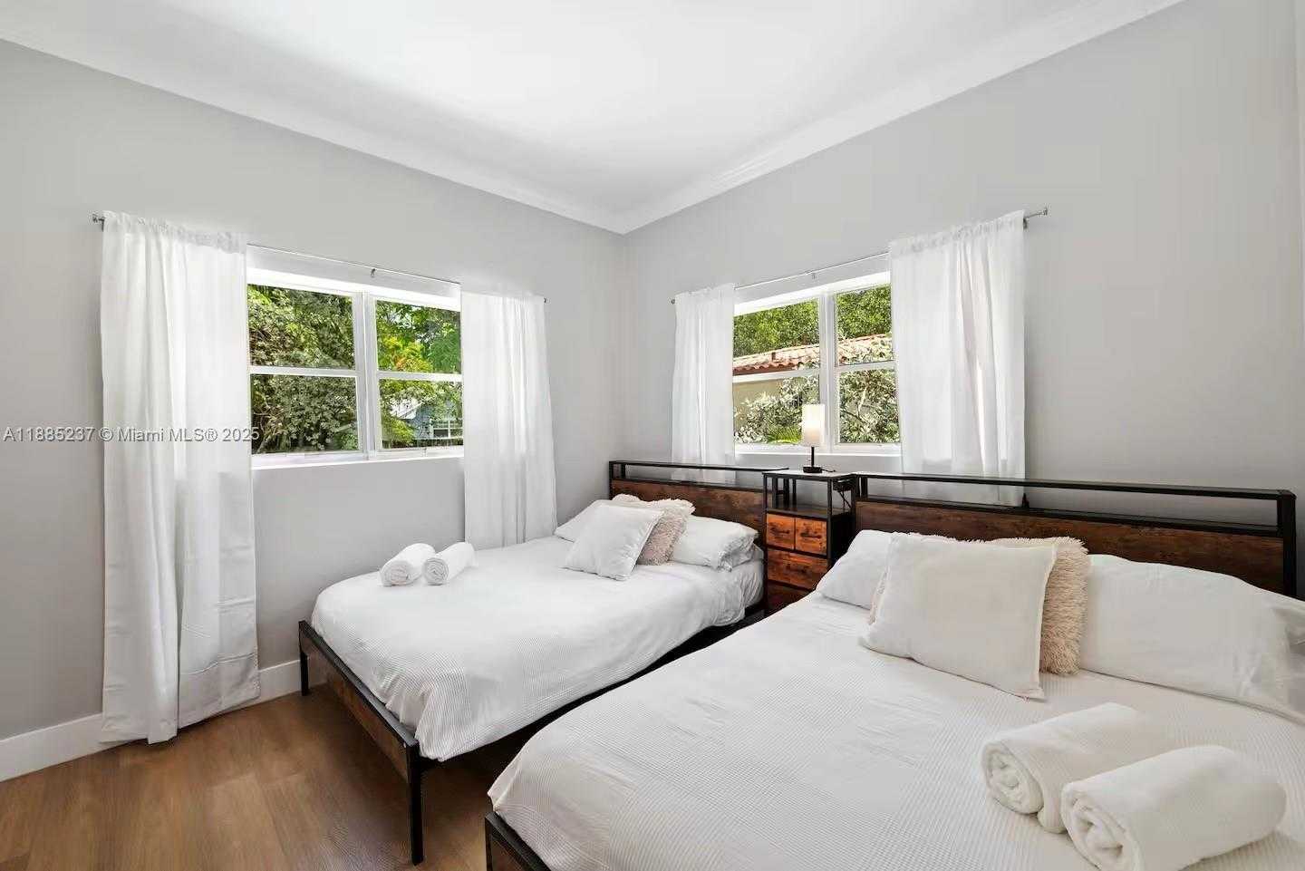 Small Image of 4711 NORTH MIAMI AVE, Miami Number 12