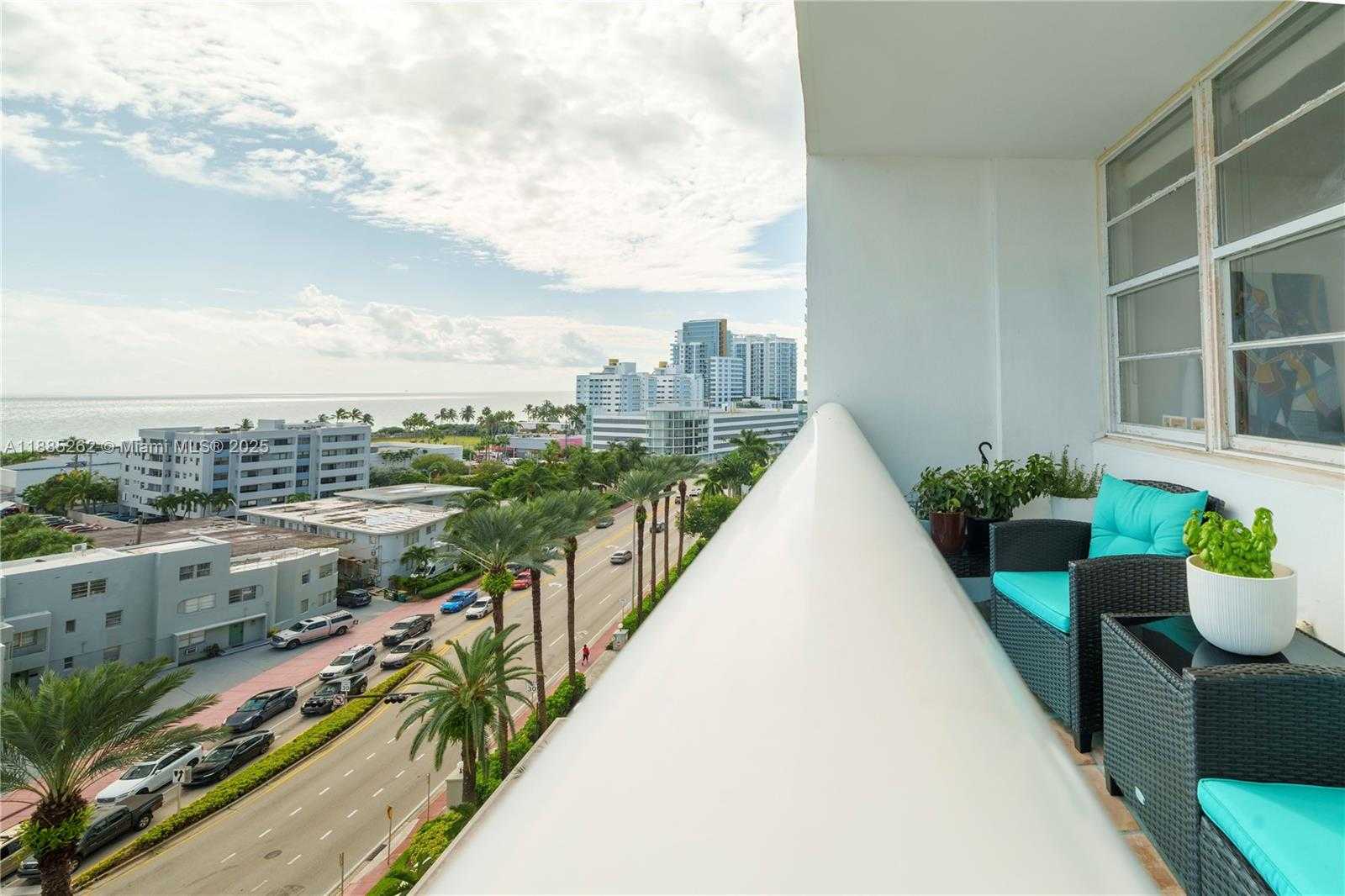 Small Image of 6770 INDIAN CREEK DR #9R, Miami Beach Number 3