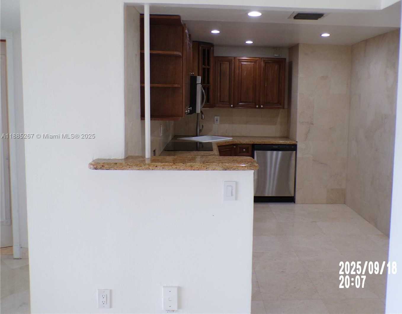 Small Image of 780 NORTH EAST 69TH ST #1708, Miami Number 22