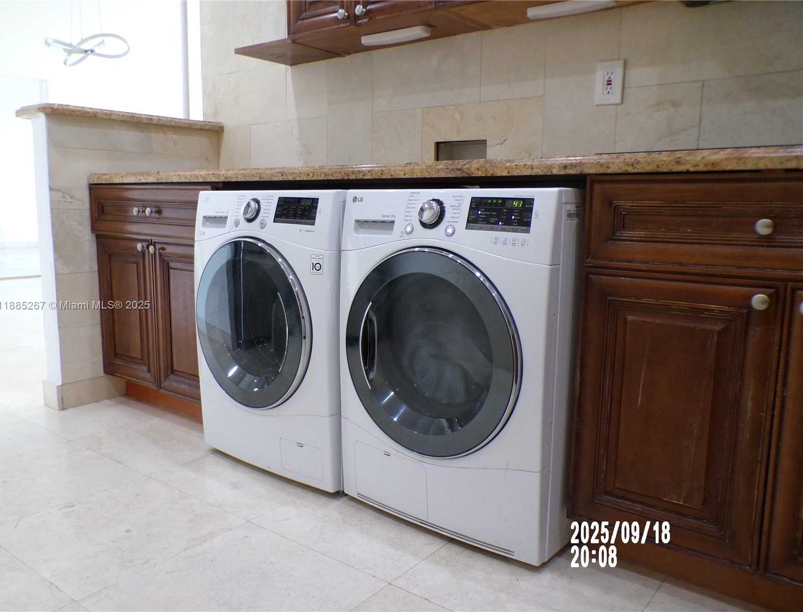 Small Image of 780 NORTH EAST 69TH ST #1708, Miami Number 24