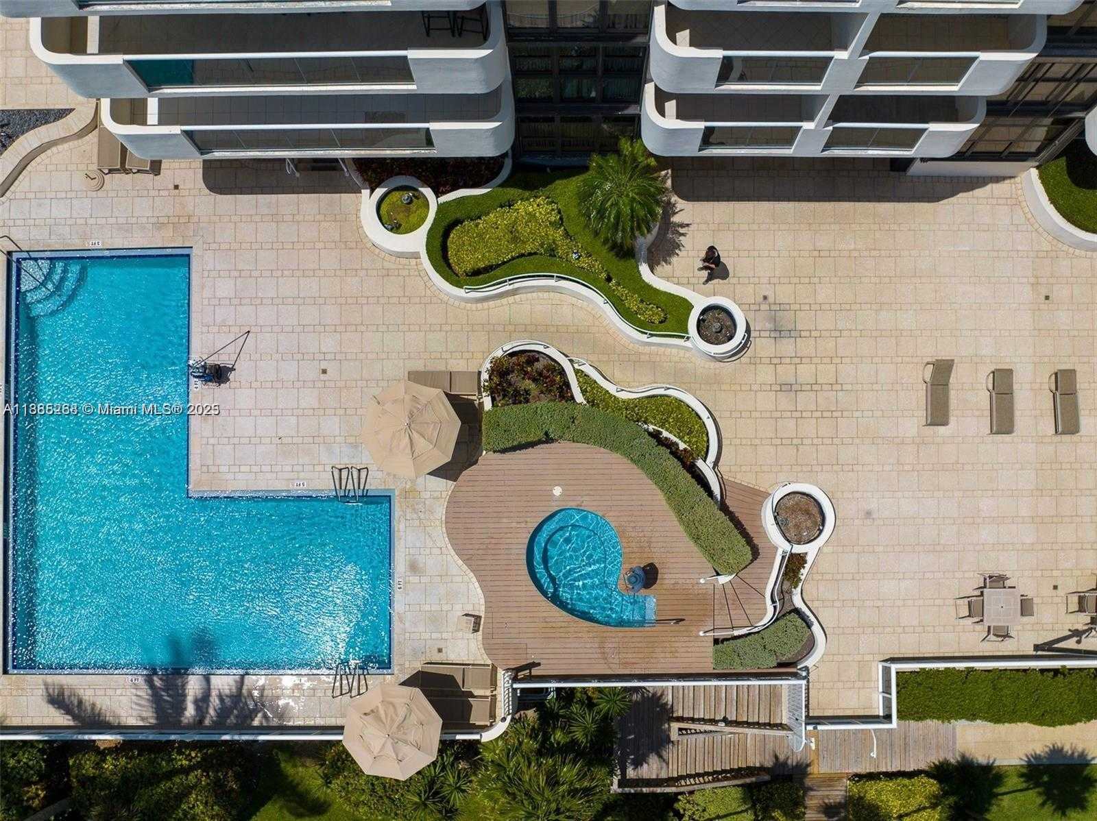 Small Image of Miami Beach Number 8