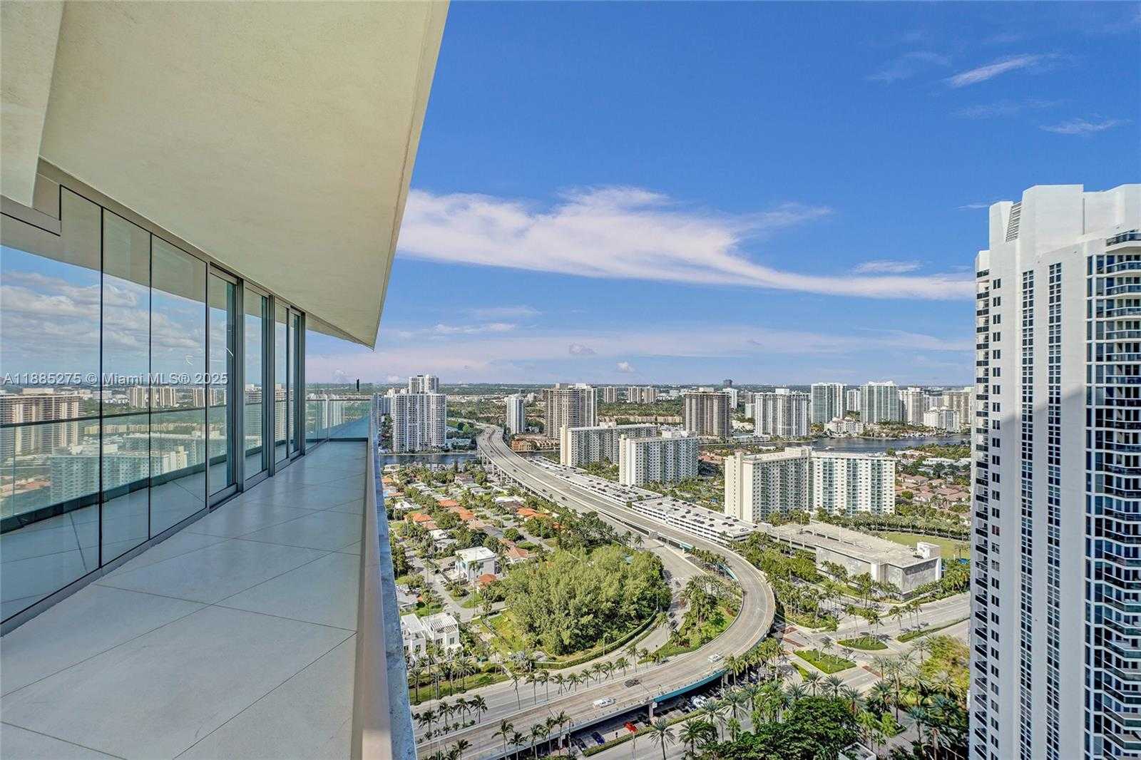 Small Image of 18975 COLLINS AVE #3000, Sunny Isles Beach Number 74