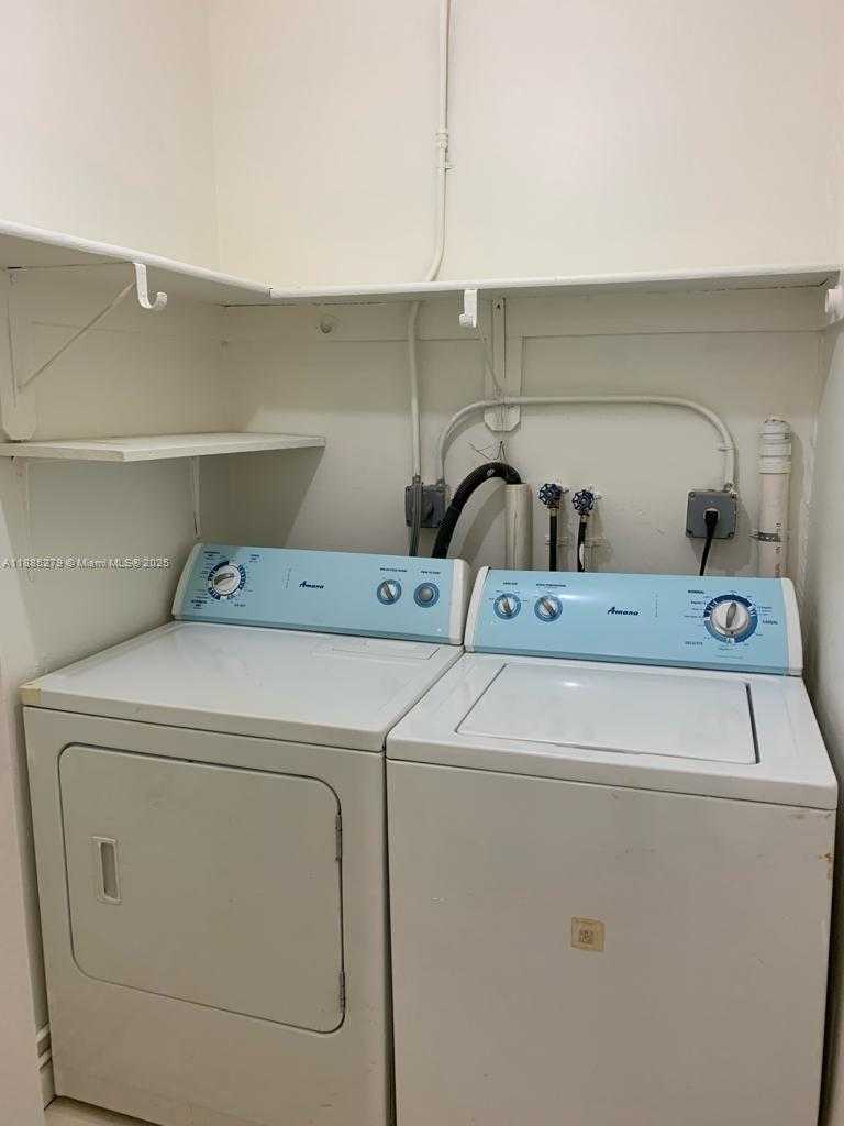 Small Image of 1555 WEST 44TH PL #234, Hialeah Number 27