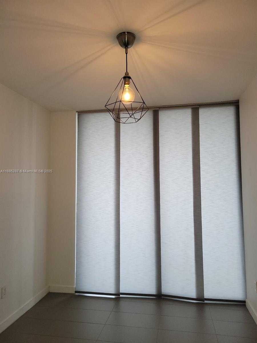 Small Image of 1600 NORTH EAST 1ST AVE #3509, Miami Number 24
