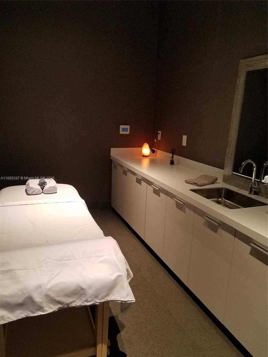 Small Image of 1600 NORTH EAST 1ST AVE #3509, Miami Number 46