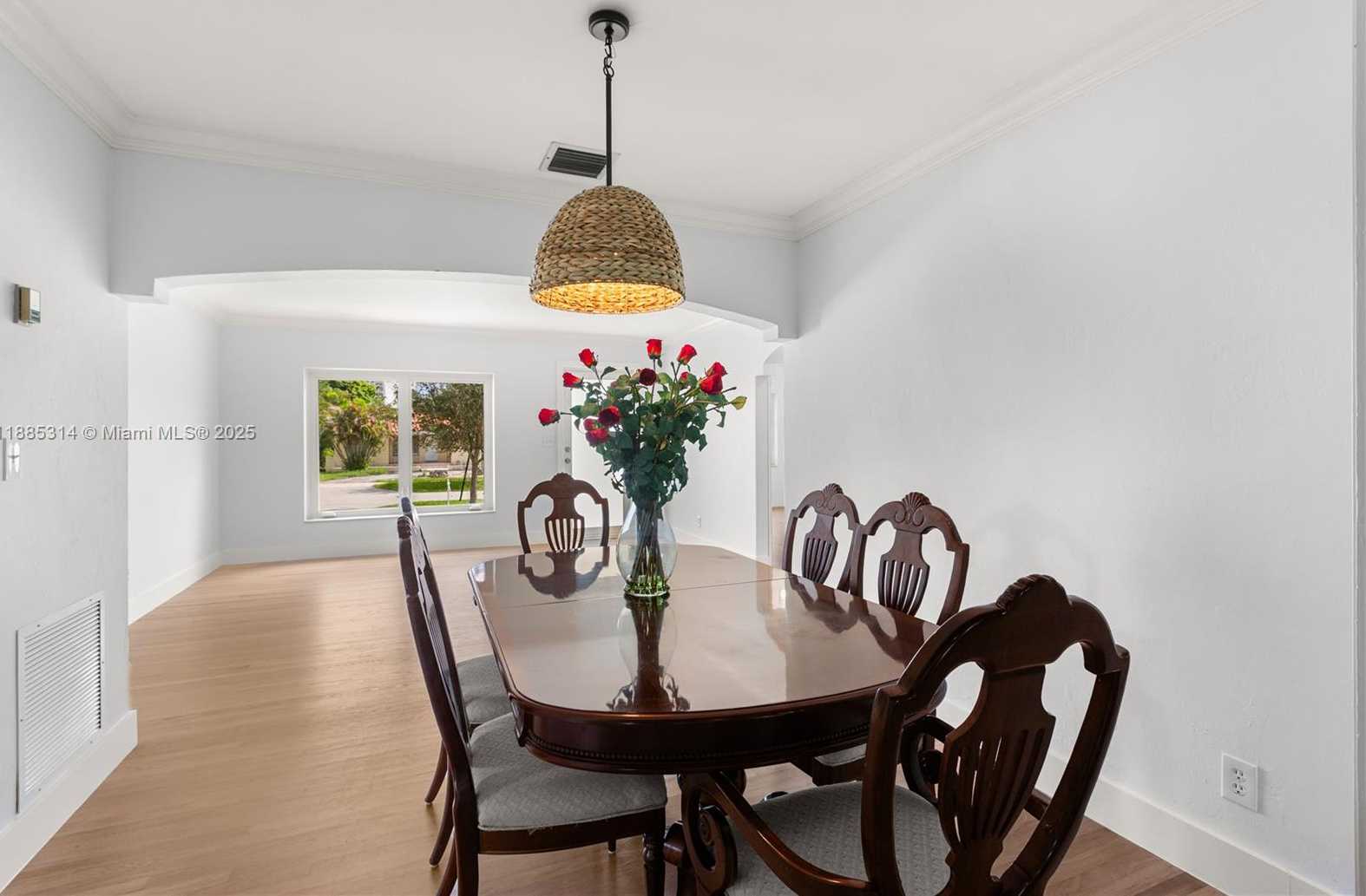 Small Image of 3018 COCONUT GROVE DR, Coral Gables Number 9