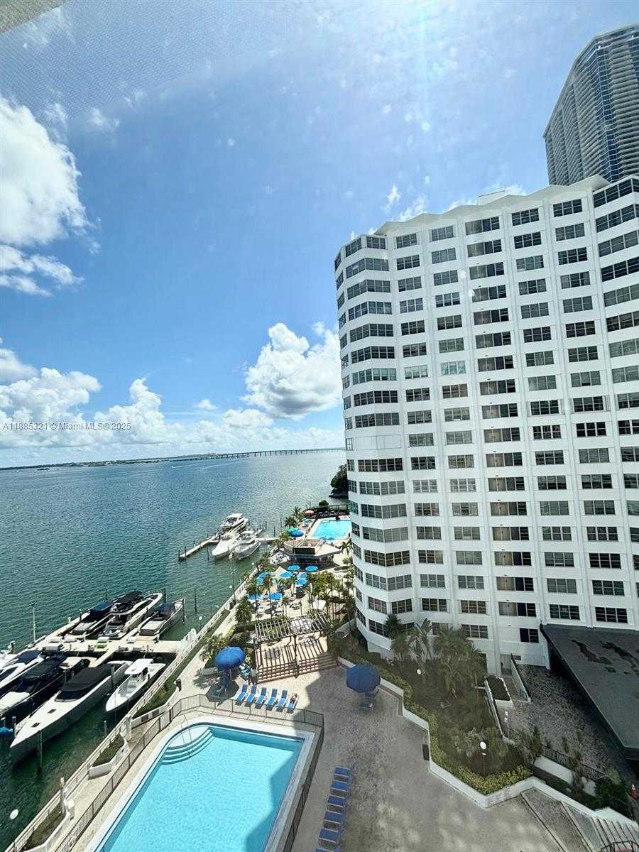Small Image of 801 BRICKELL BAY DR #1067, Miami Number 24