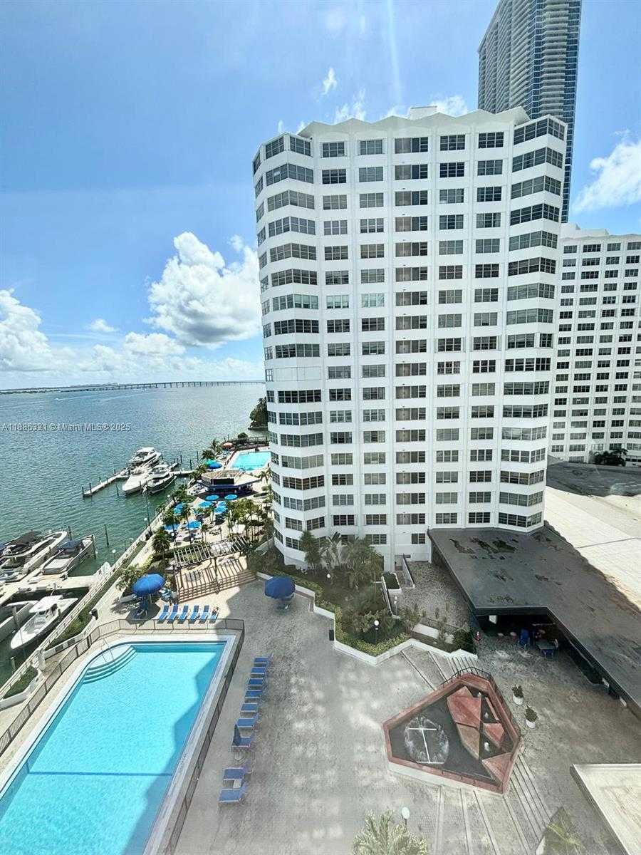 Small Image of 801 BRICKELL BAY DR #1067, Miami Number 26
