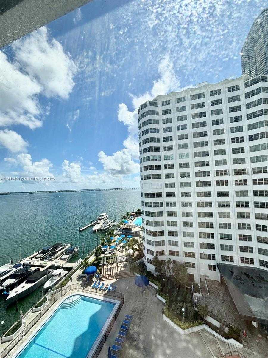 Small Image of 801 BRICKELL BAY DR #1067, Miami Number 54