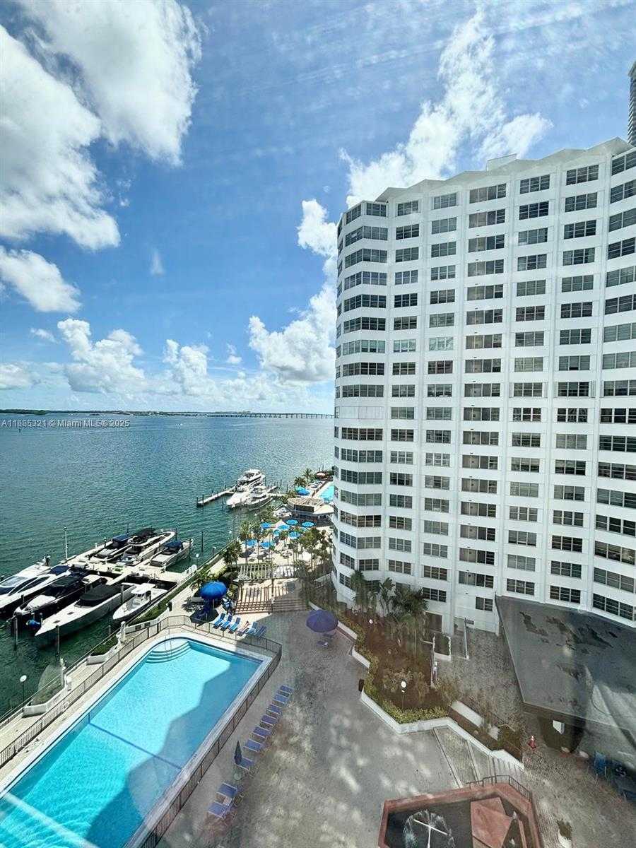 Small Image of 801 BRICKELL BAY DR #1067, Miami Number 57