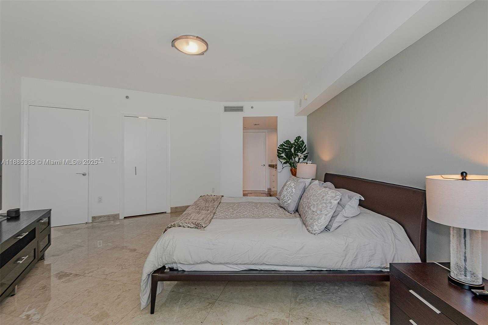 Small Image of 18911 COLLINS AVE #3402, Sunny Isles Beach Number 16