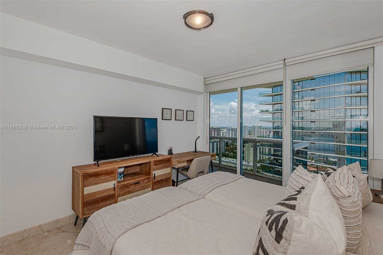 Small Image of 18911 COLLINS AVE #3402, Sunny Isles Beach Number 21