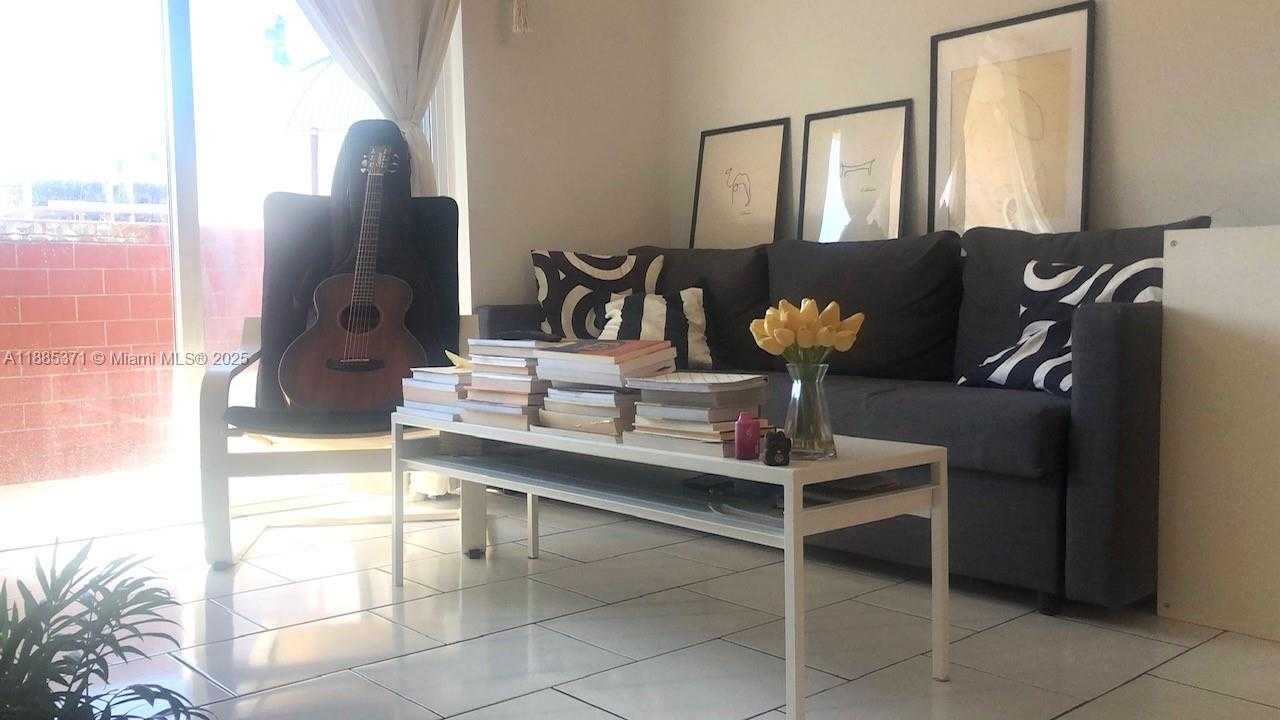 Small Image of 1750 JAMES AVE #5B, Miami Beach Number 10