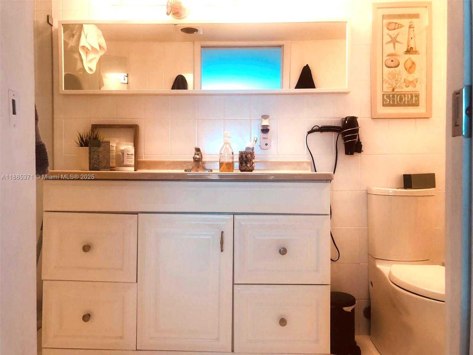 Small Image of 1750 JAMES AVE #5B, Miami Beach Number 9