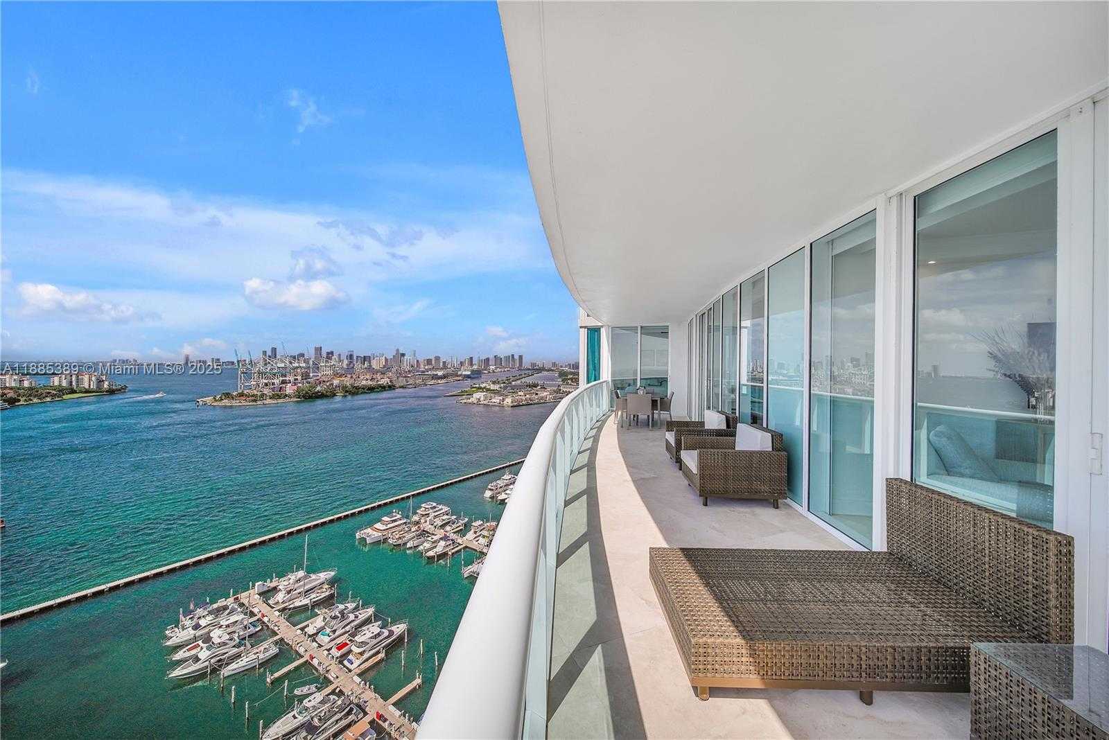 Small Image of 1000 SOUTH POINTE DR #2202, Miami Beach Number 6