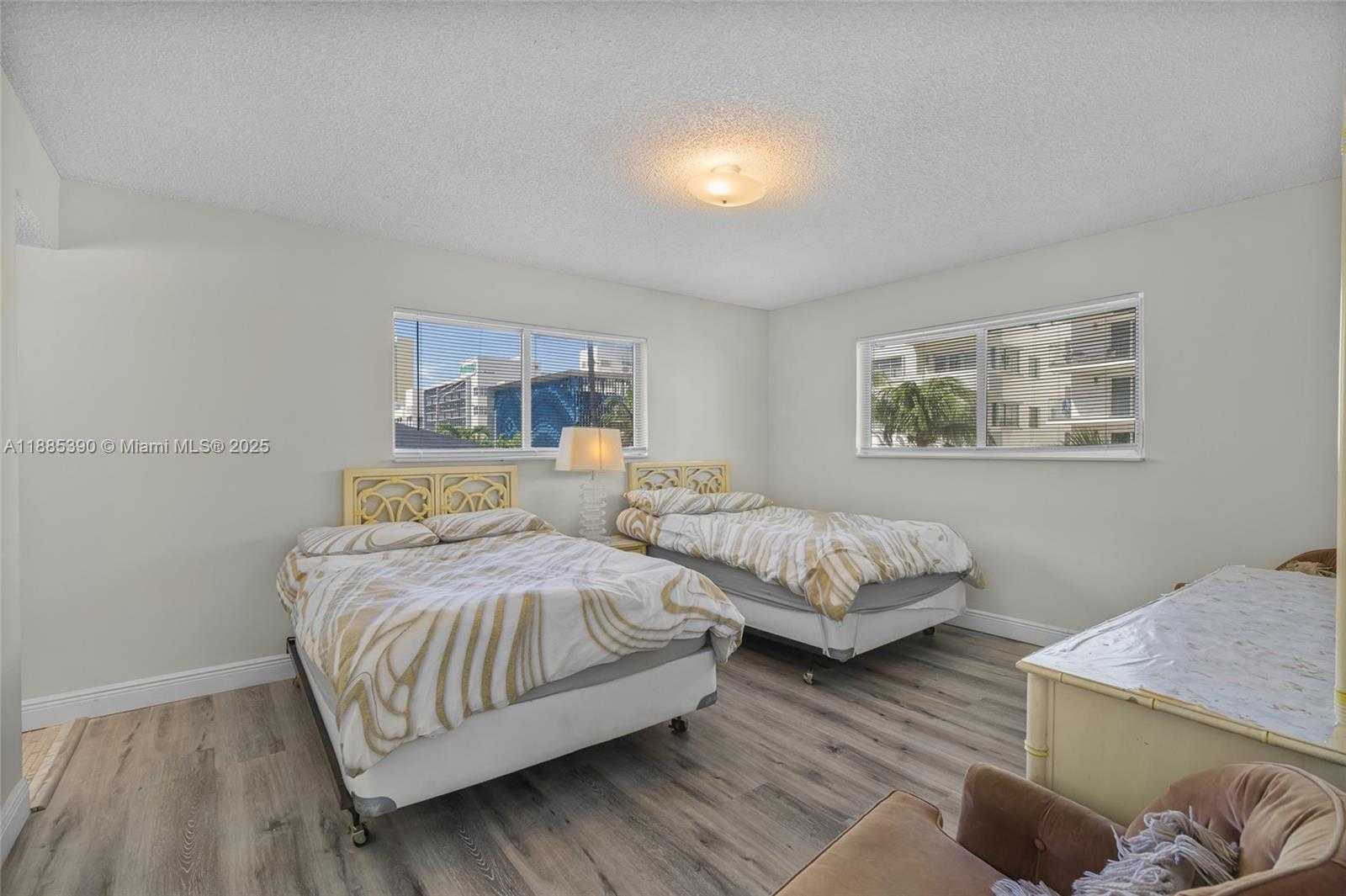 Small Image of 4141 COLLINS AVE #201, Miami Beach Number 11
