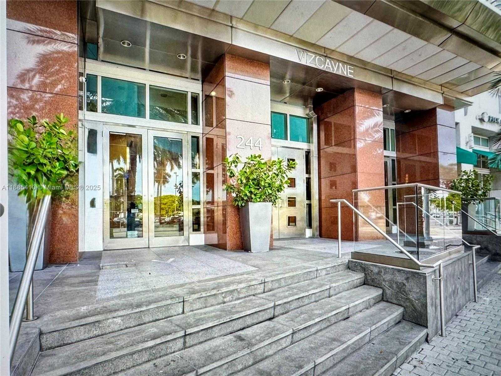 Small Image of 244 BISCAYNE BLVD #2906, Miami Number 14