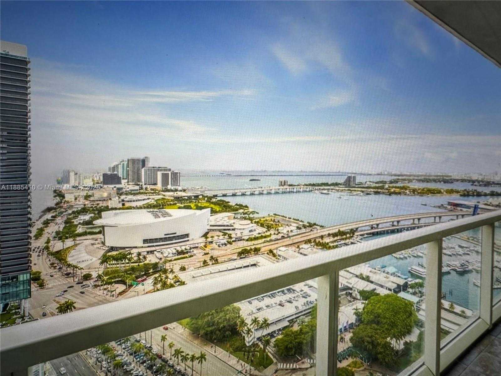 Small Image of 244 BISCAYNE BLVD #2906, Miami Number 15