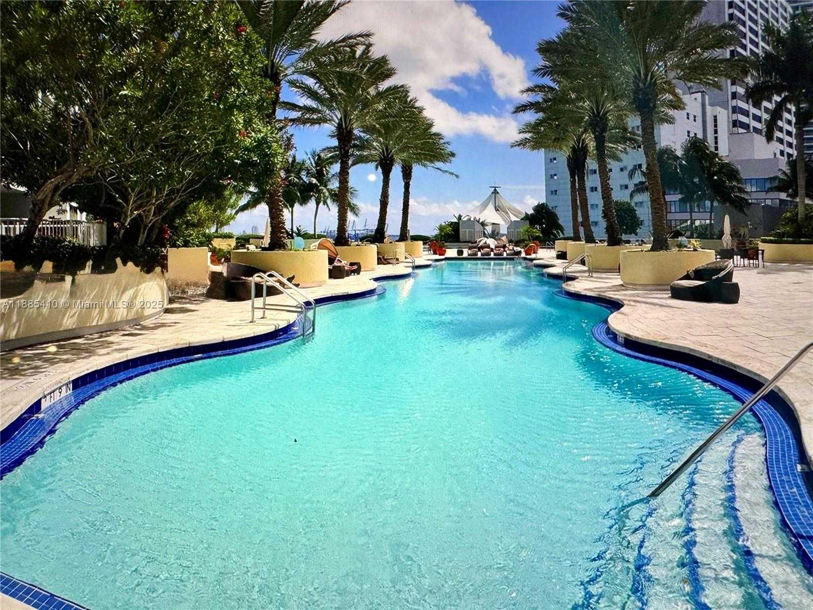 Small Image of 244 BISCAYNE BLVD #2906, Miami Number 2