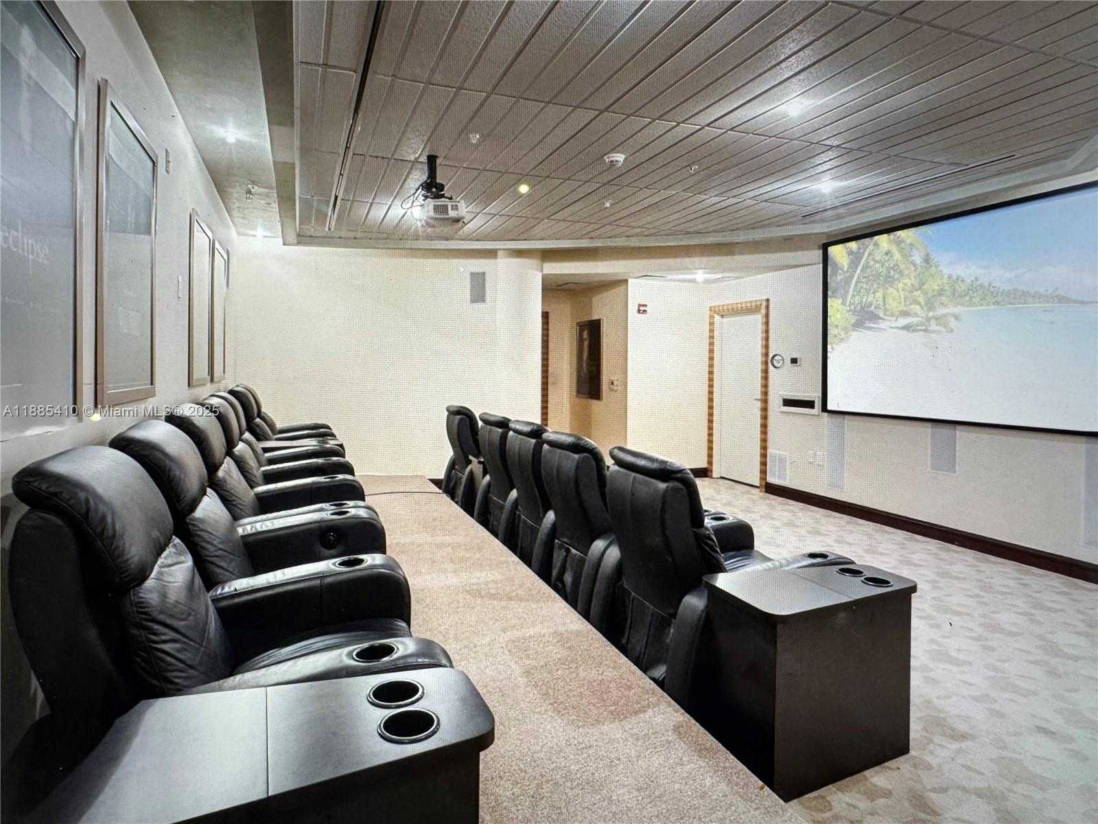Small Image of 244 BISCAYNE BLVD #2906, Miami Number 5