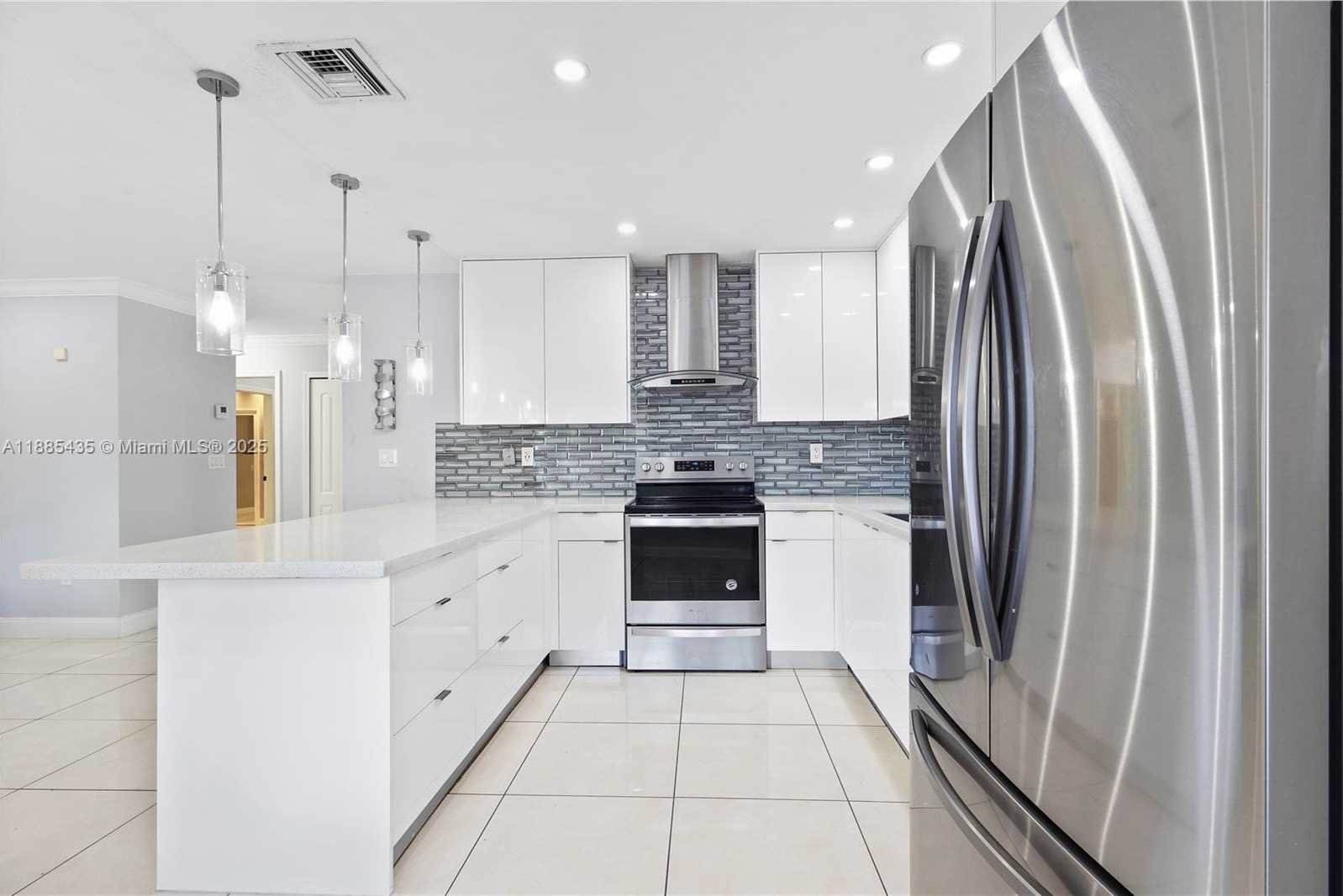 Small Image of 15823 SOUTH WEST 79TH ST, Miami Number 10