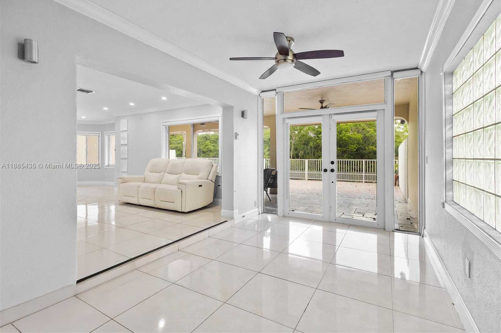 Small Image of 15823 SOUTH WEST 79TH ST, Miami Number 16