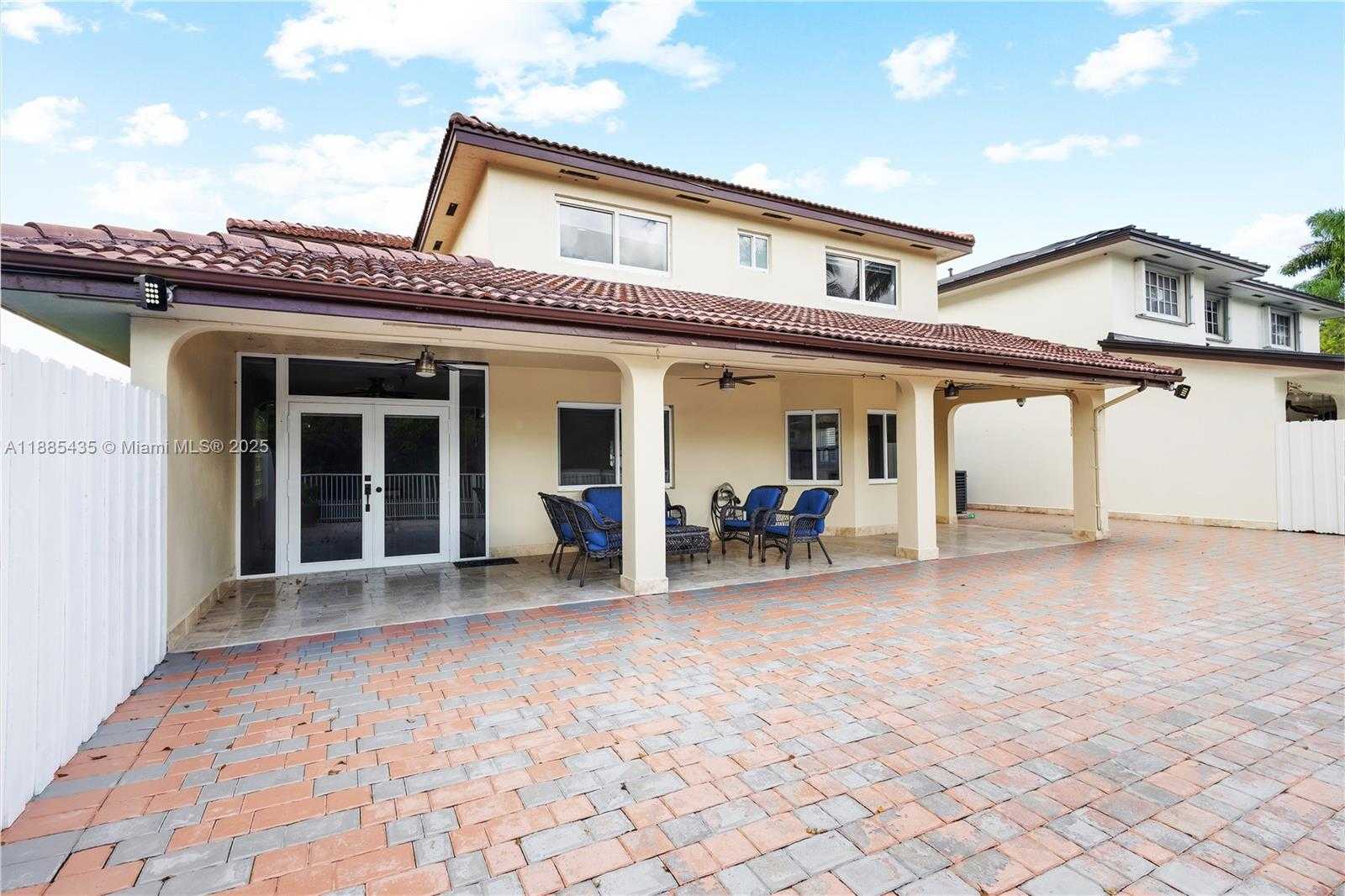 Small Image of 15823 SOUTH WEST 79TH ST, Miami Number 18