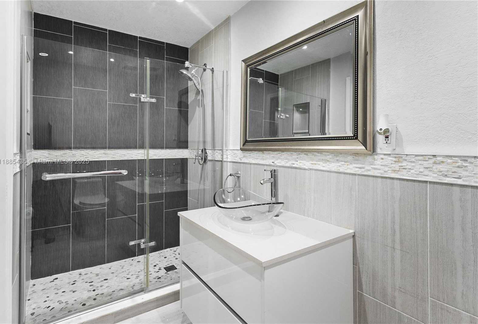 Small Image of 15823 SOUTH WEST 79TH ST, Miami Number 27