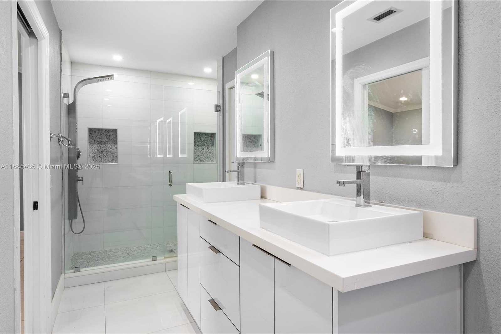 Small Image of 15823 SOUTH WEST 79TH ST, Miami Number 33