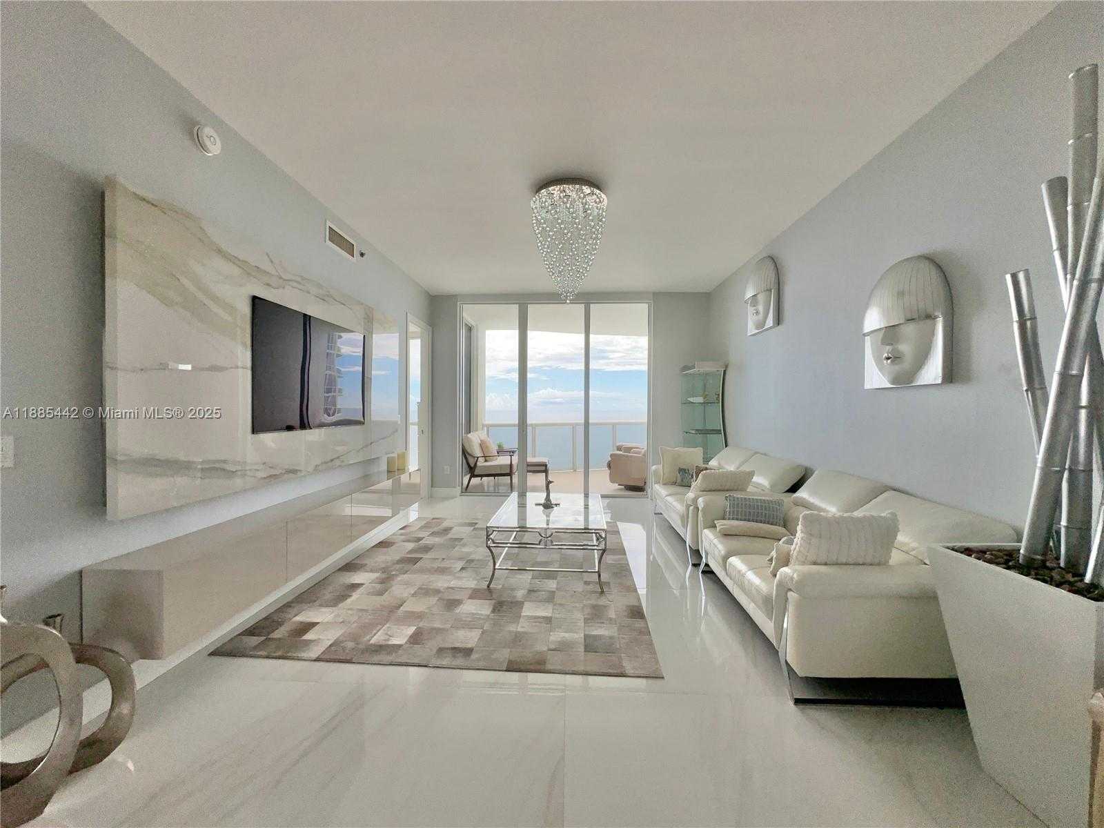 Small Image of 15901 COLLINS AVE #2406, Sunny Isles Beach Number 2