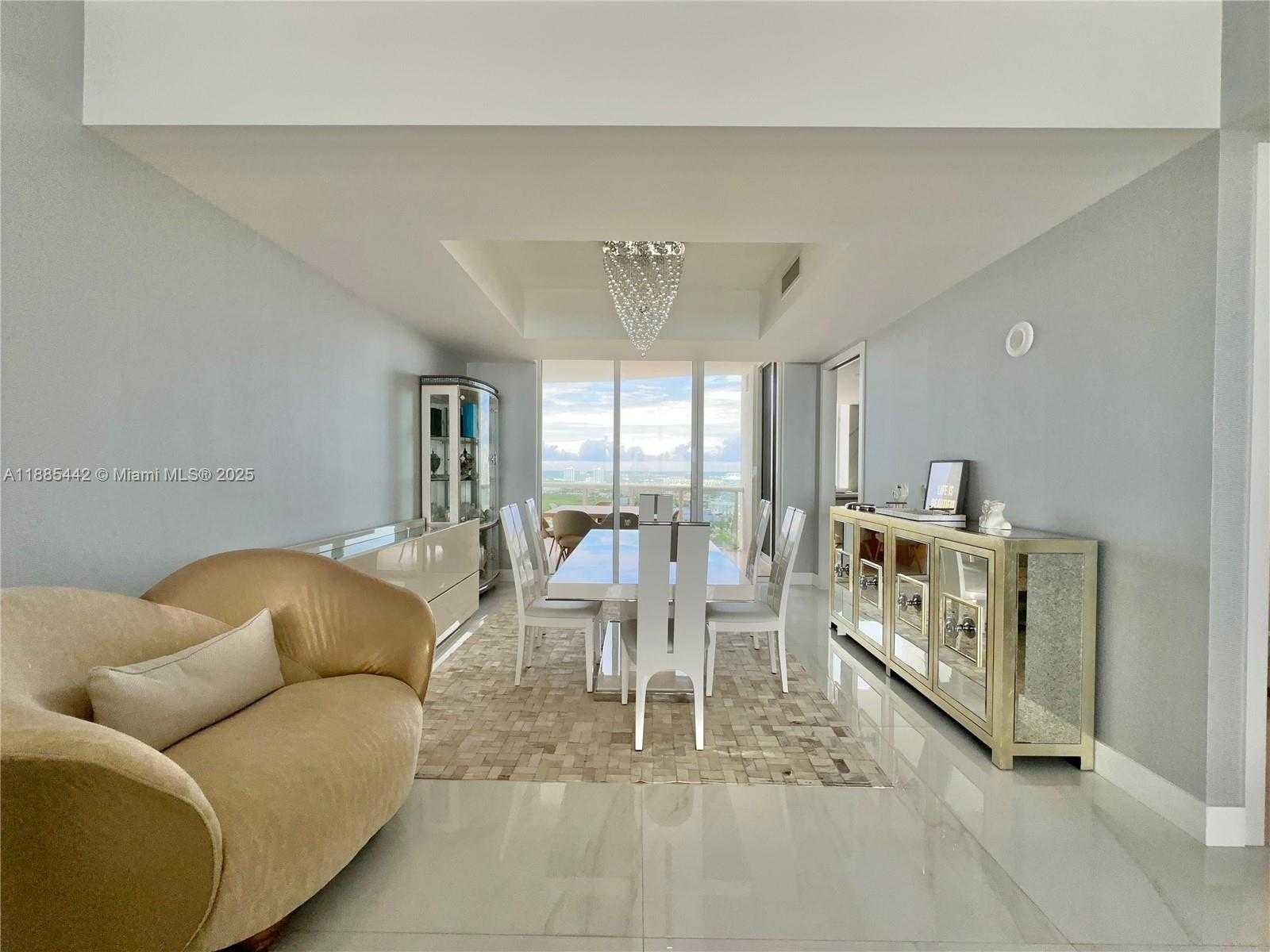 Small Image of 15901 COLLINS AVE #2406, Sunny Isles Beach Number 6