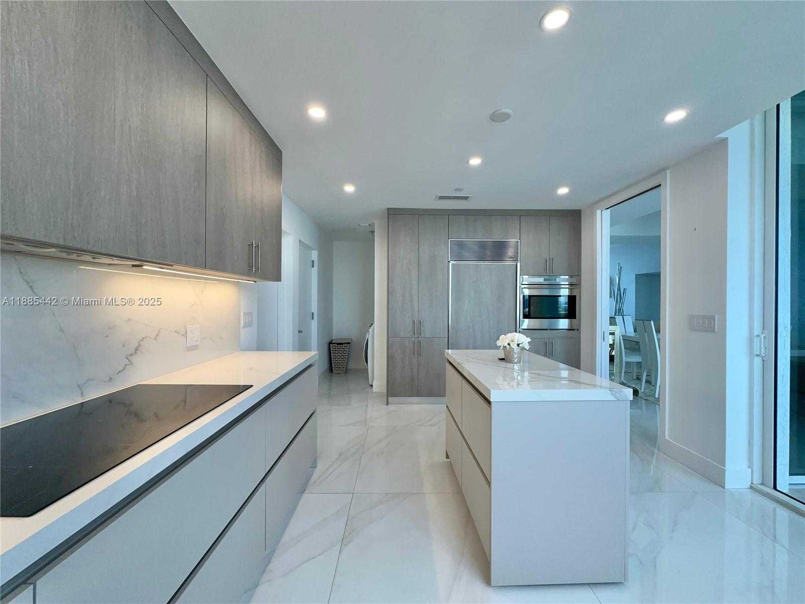 Small Image of 15901 COLLINS AVE #2406, Sunny Isles Beach Number 8