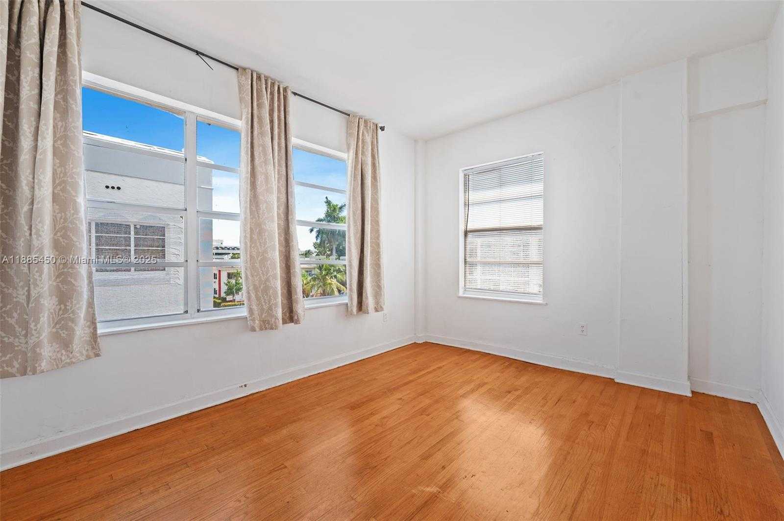 Small Image of 1200 EUCLID AVE #301, Miami Beach Number 20