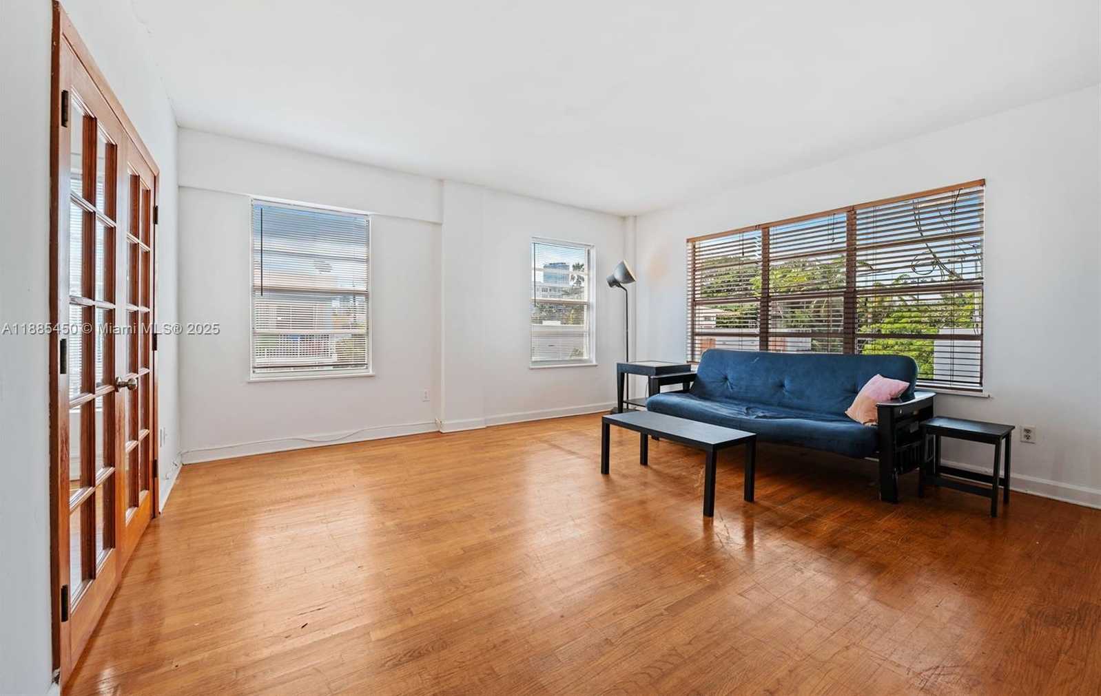 Small Image of 1200 EUCLID AVE #301, Miami Beach Number 9