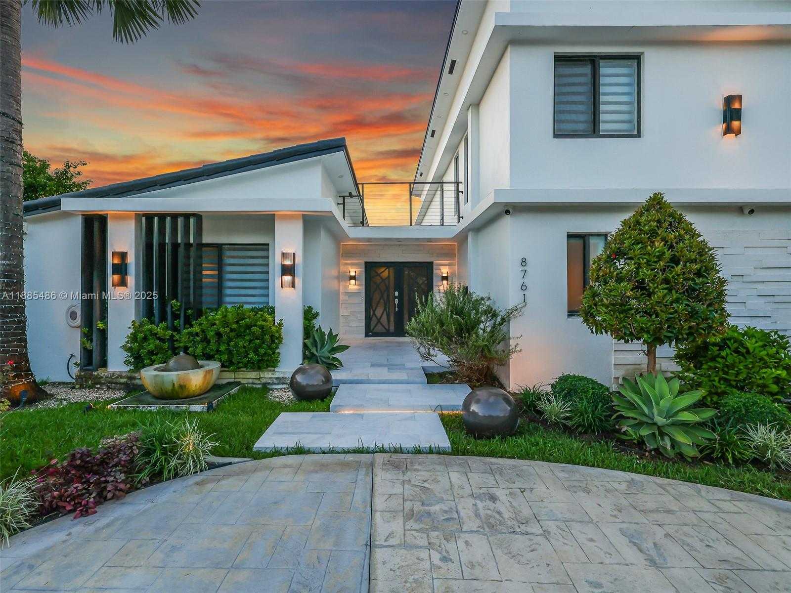 Small Image of 8761 SOUTH WEST 56TH ST, Miami Number 44