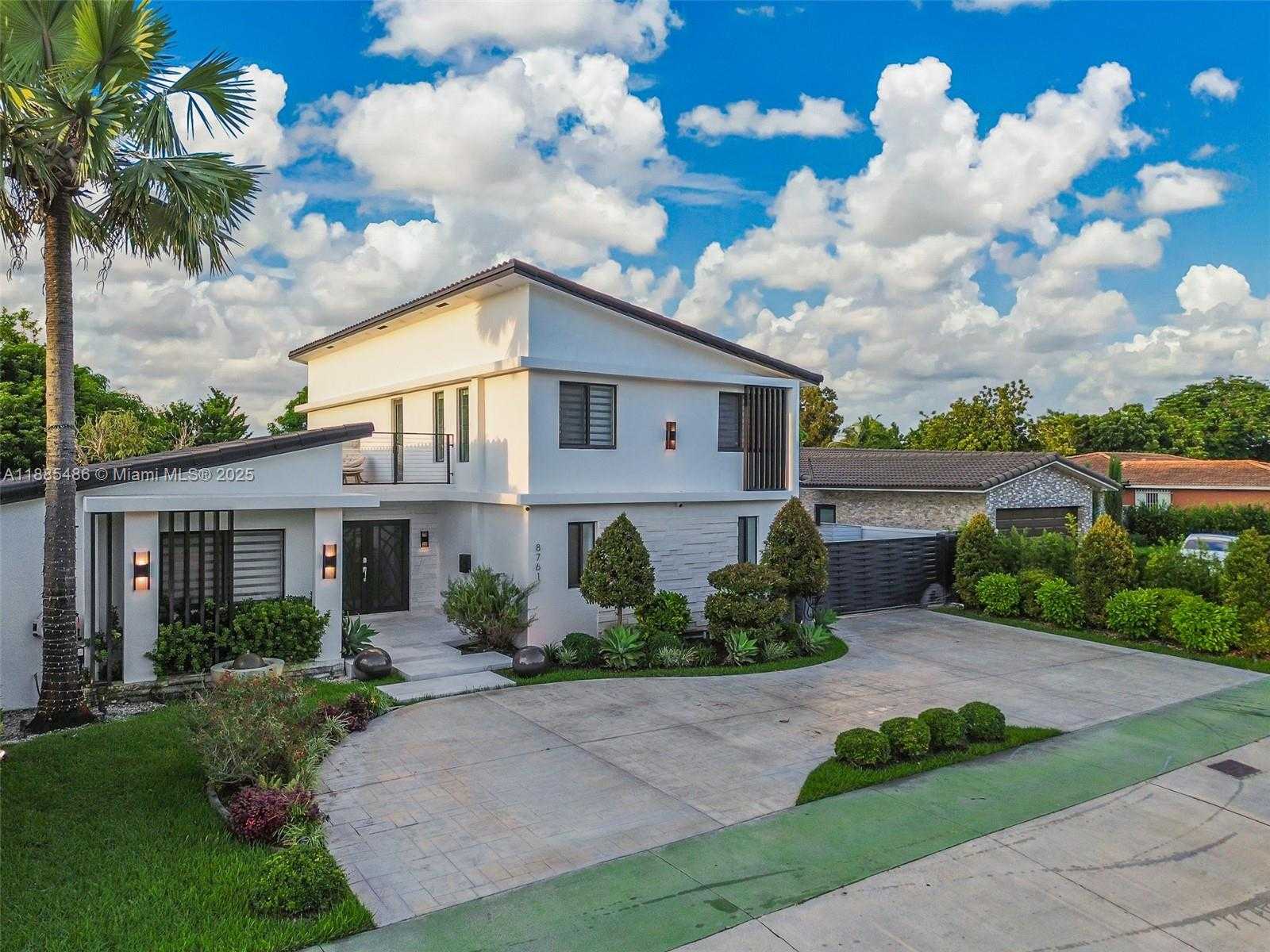 Small Image of 8761 SOUTH WEST 56TH ST, Miami Number 5