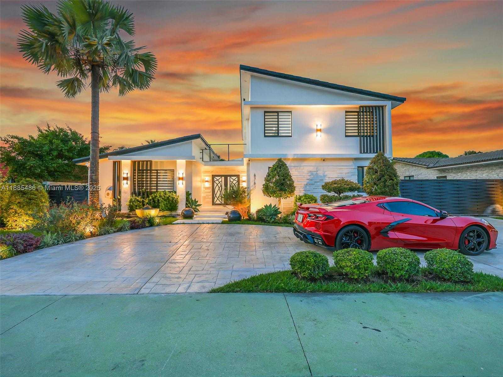 Small Image of 8761 SOUTH WEST 56TH ST, Miami Number 68